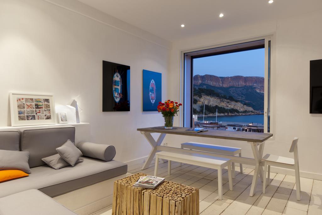 Les Barques, Vue Splendide Sur Le Port De Cassis Apartment Стая снимка
