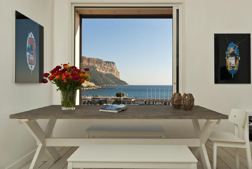 Les Barques, Vue Splendide Sur Le Port De Cassis Apartment Стая снимка